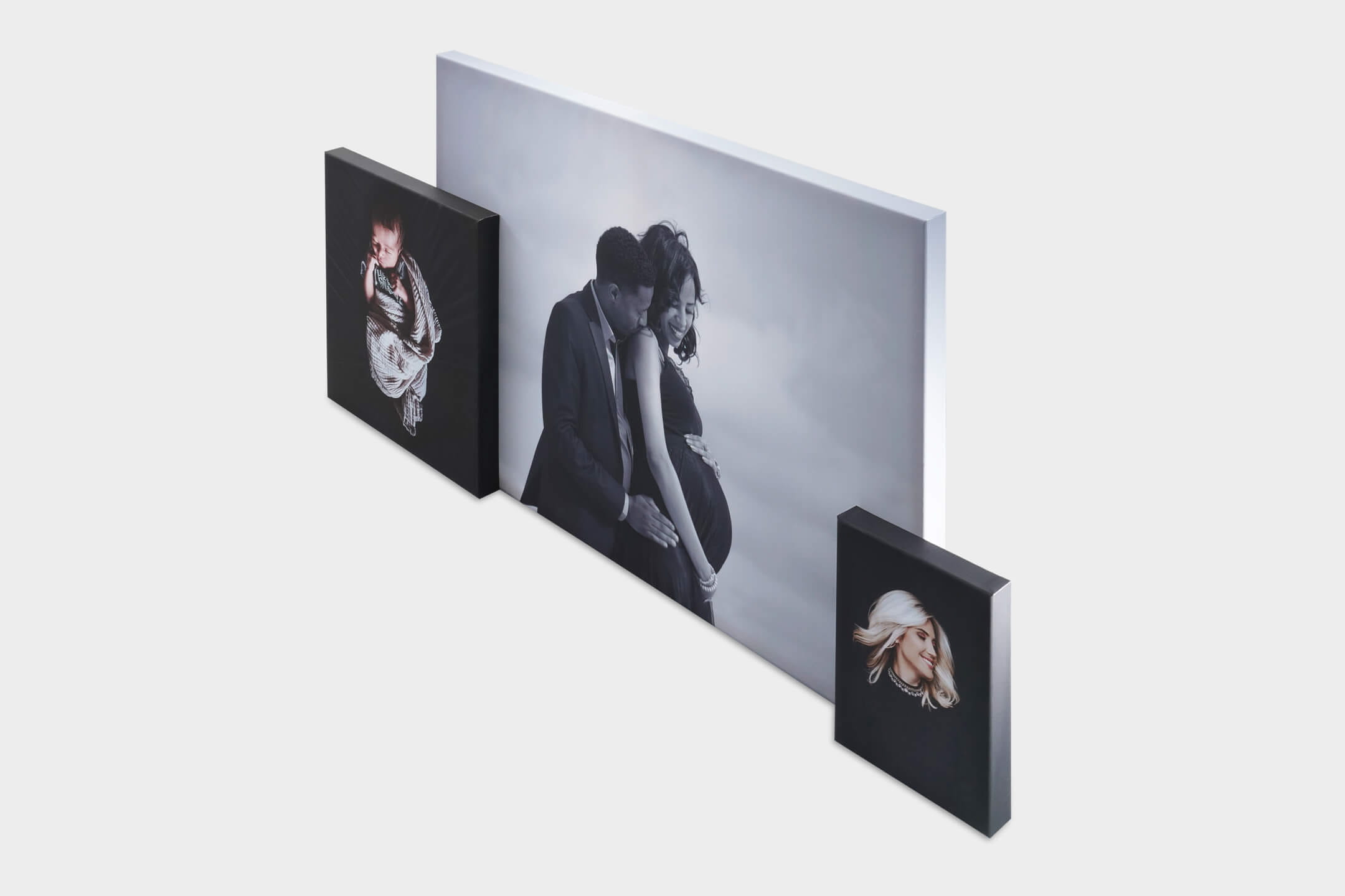 Detail of the 1.5-inch gallery-wrap canvas edge