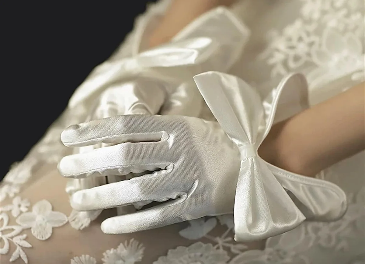 Why White Glove Wedding Photography Makes a Difference — wedding photography by Precious Pics