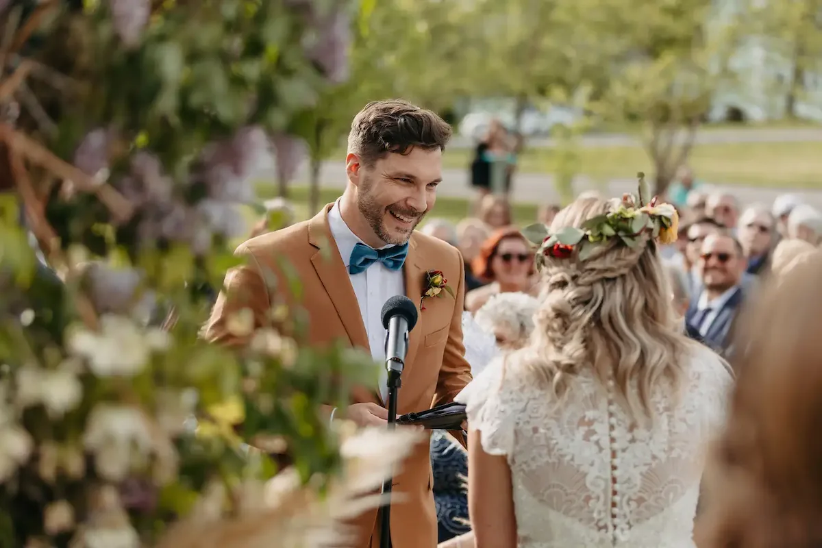 Wedding Photography Packages to Capture Your Day
