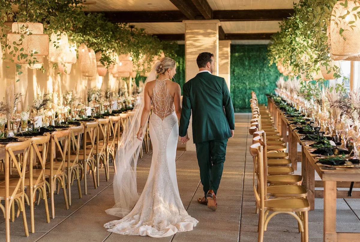 Vogue-Worthy Wedding Photos: Natural & Stunning Tips