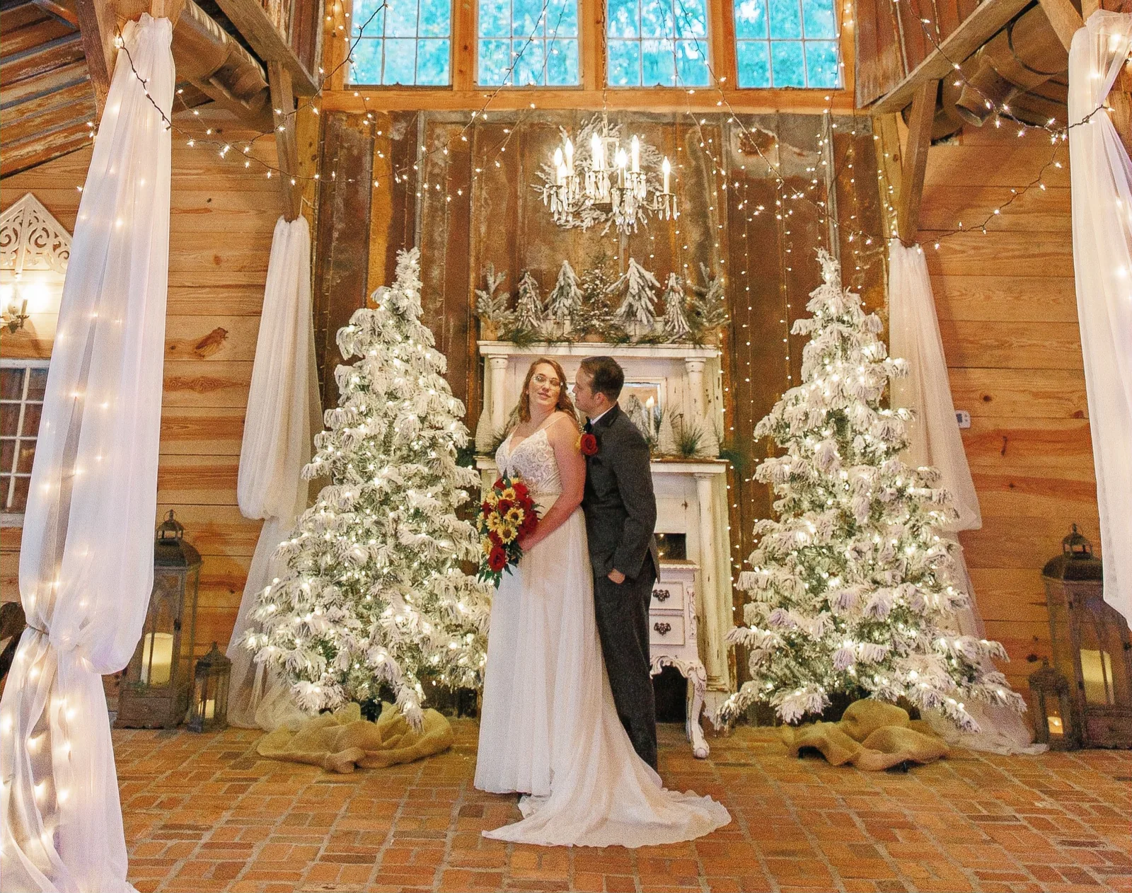 Christmas Wedding: A Guide to Planning Your Festive Celebration