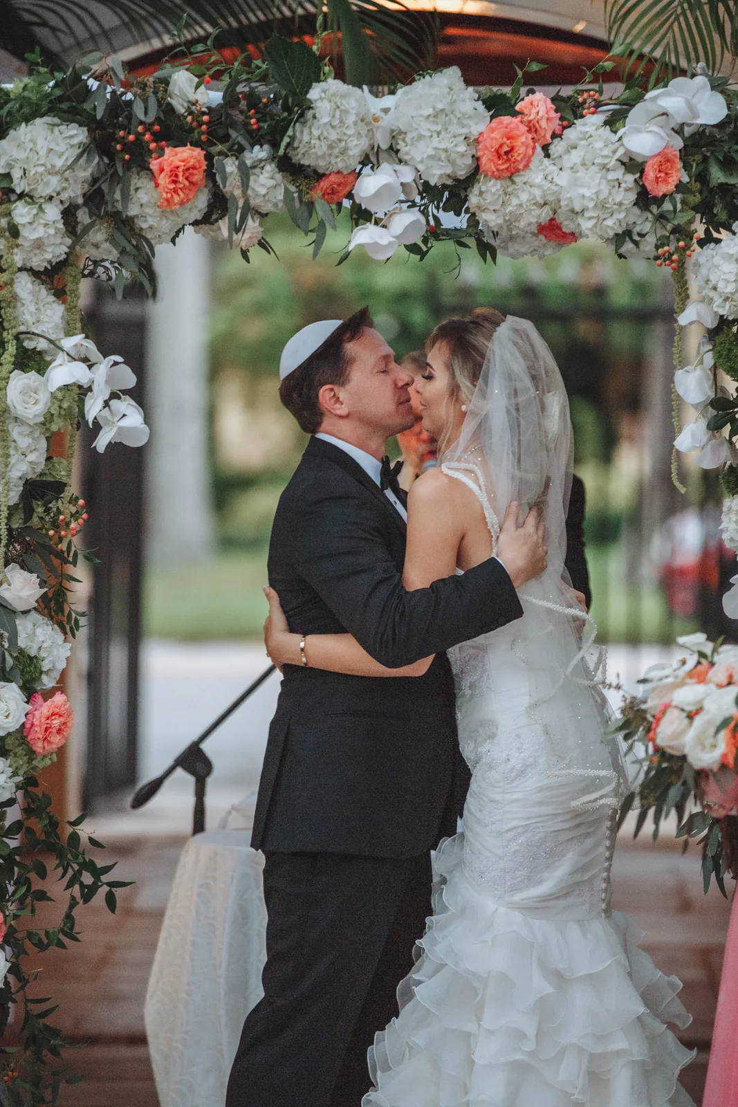 Jewish wedding photography by Precious Pics