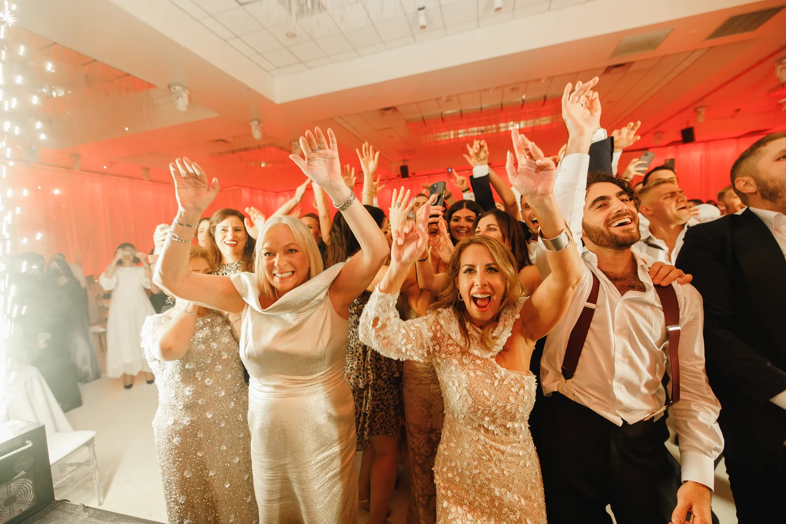 Jewish wedding photography by Precious Pics