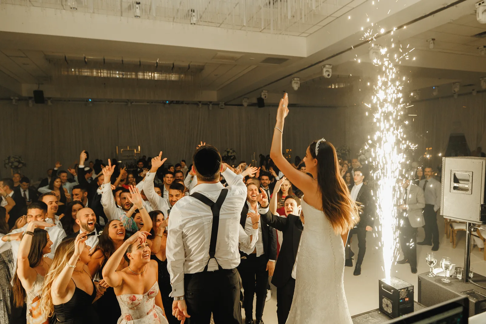 Jewish wedding photography by Precious Pics