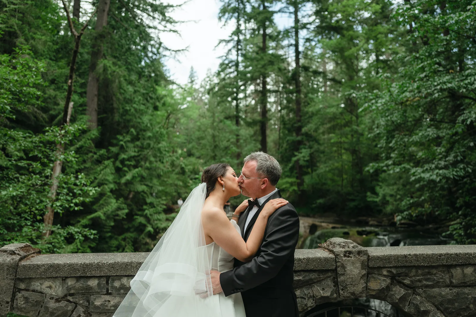Boston & New England wedding photography by Precious Pics