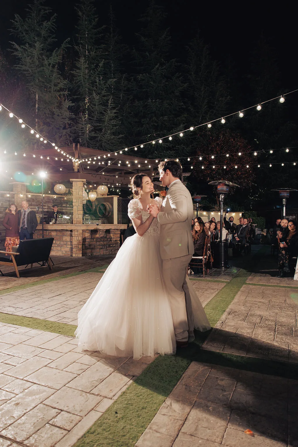 Michael & Julia — Photo 12