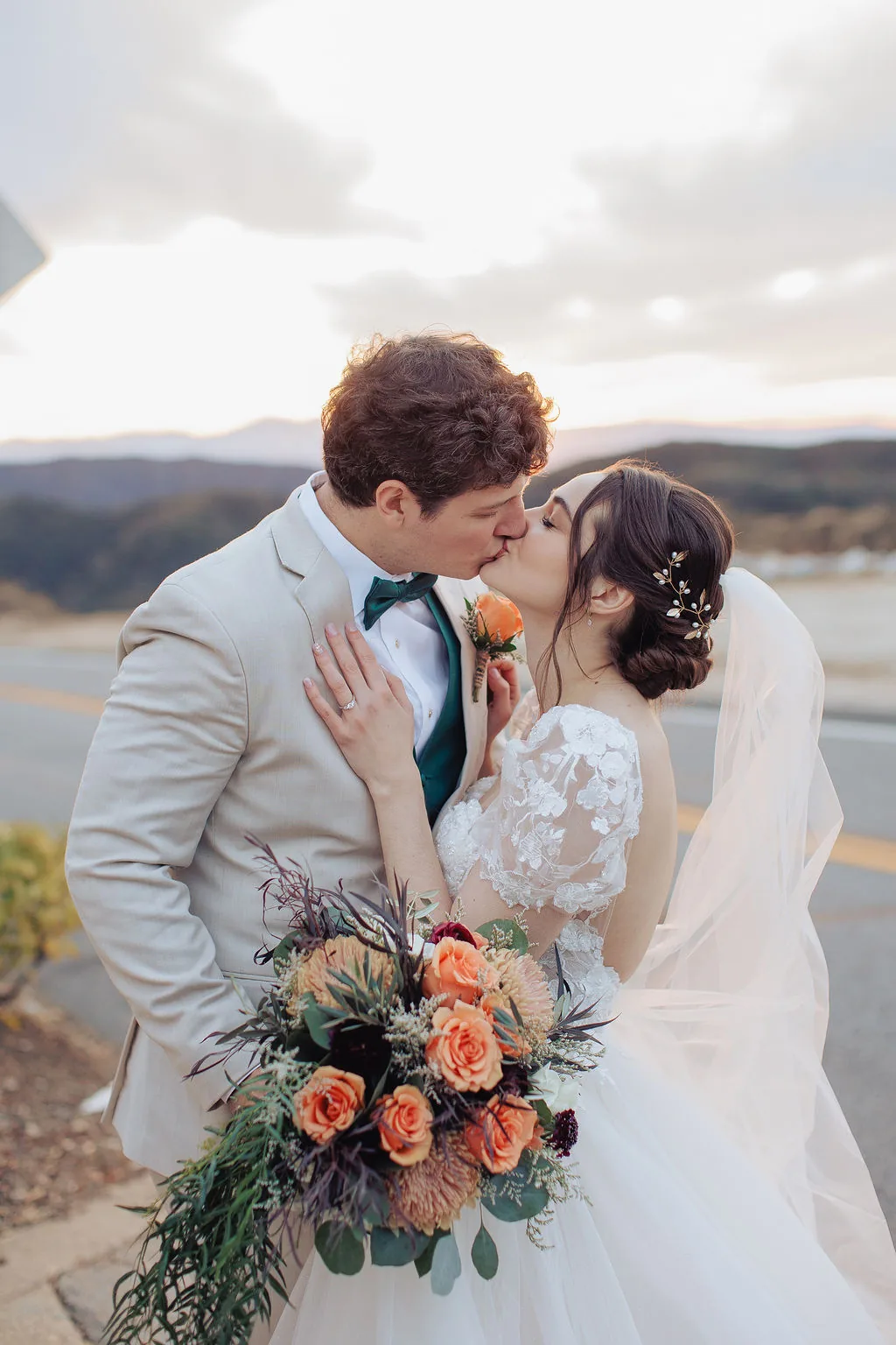 Michael & Julia — Photo 16