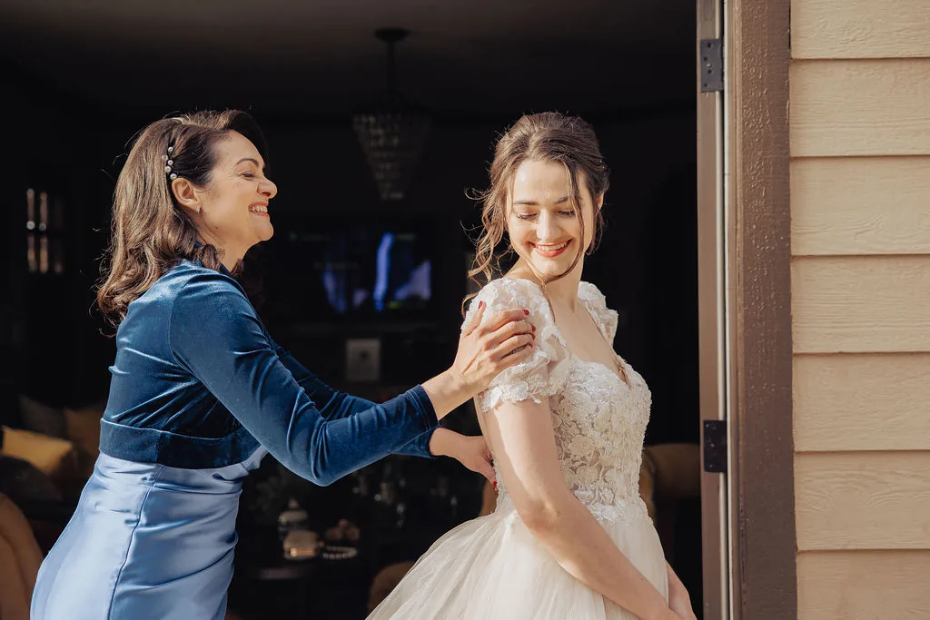 Michael & Julia — Photo 19