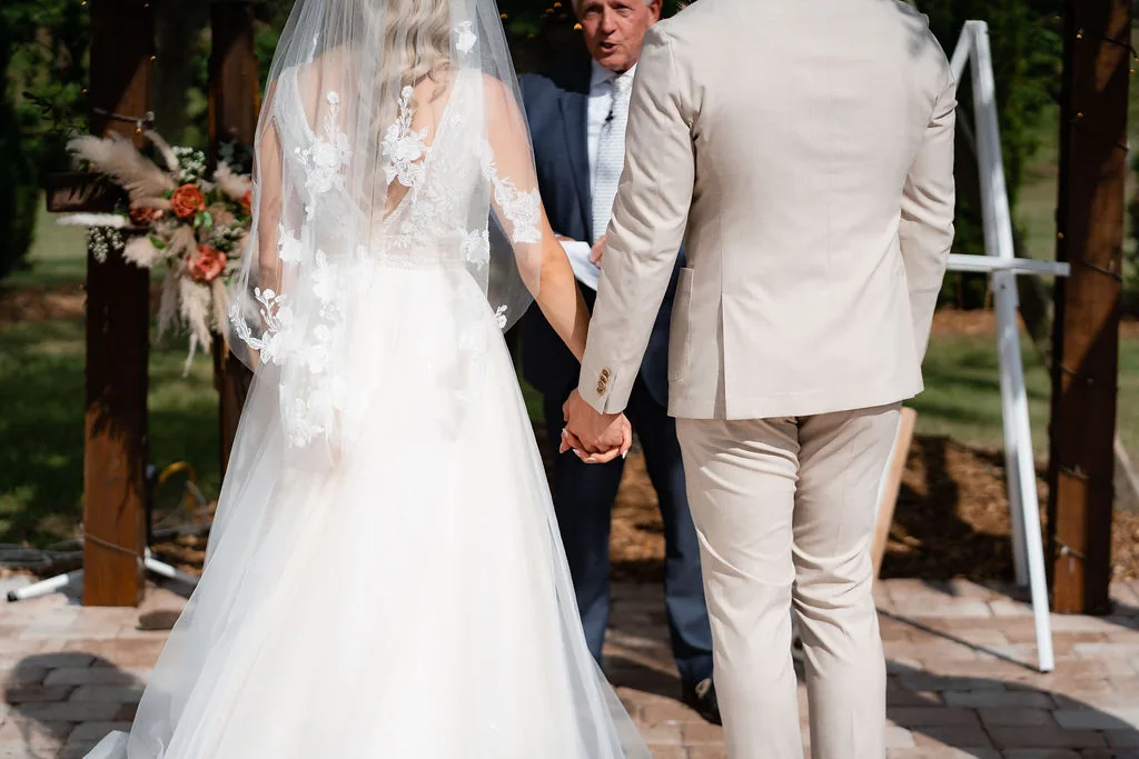 Victoria & Zach — Photo 14