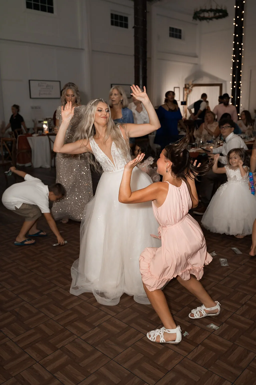 Victoria & Zach — Photo 20