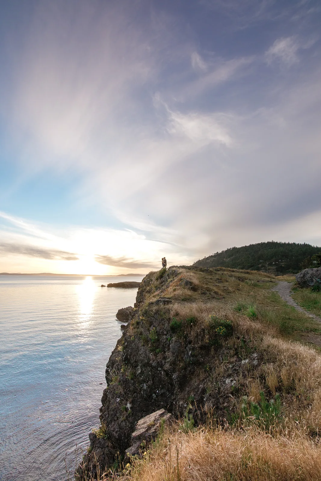 Seattle & PNW wedding photography by Precious Pics