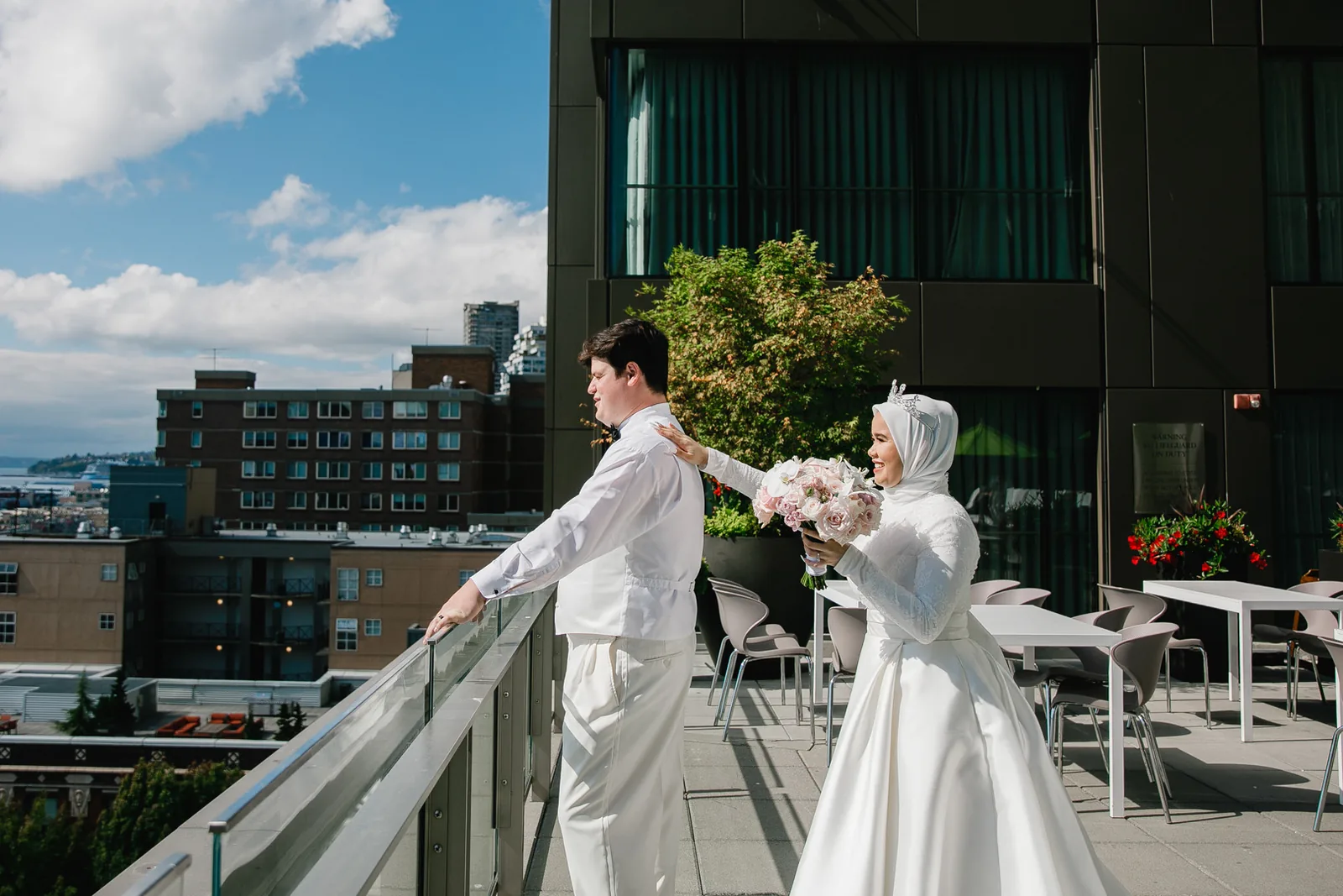 Seattle & PNW wedding photography by Precious Pics