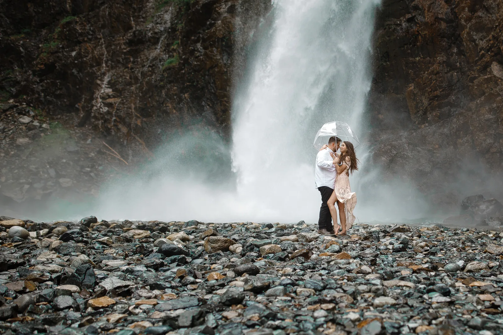 Seattle & PNW wedding photography by Precious Pics