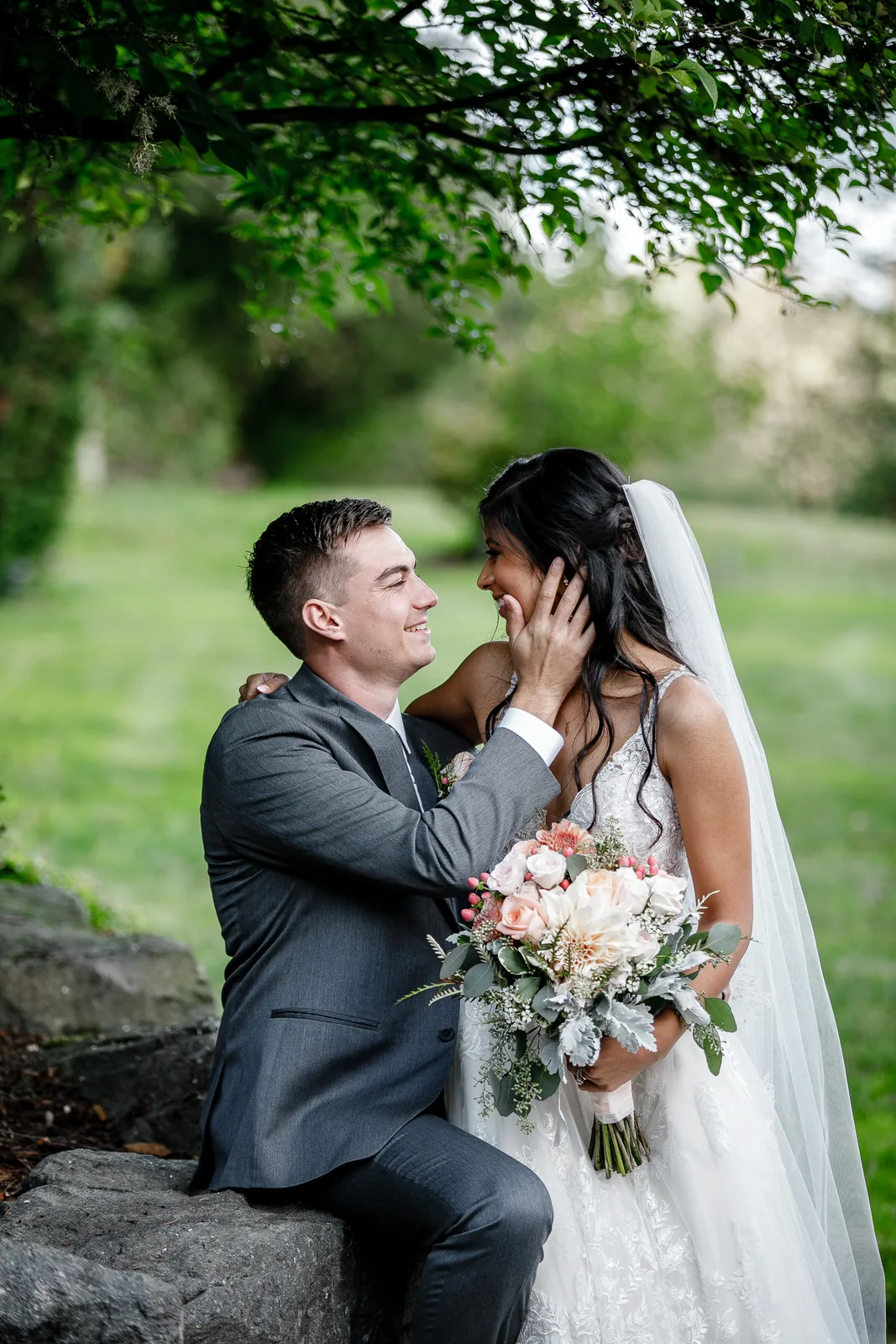 Seattle & PNW wedding photography by Precious Pics