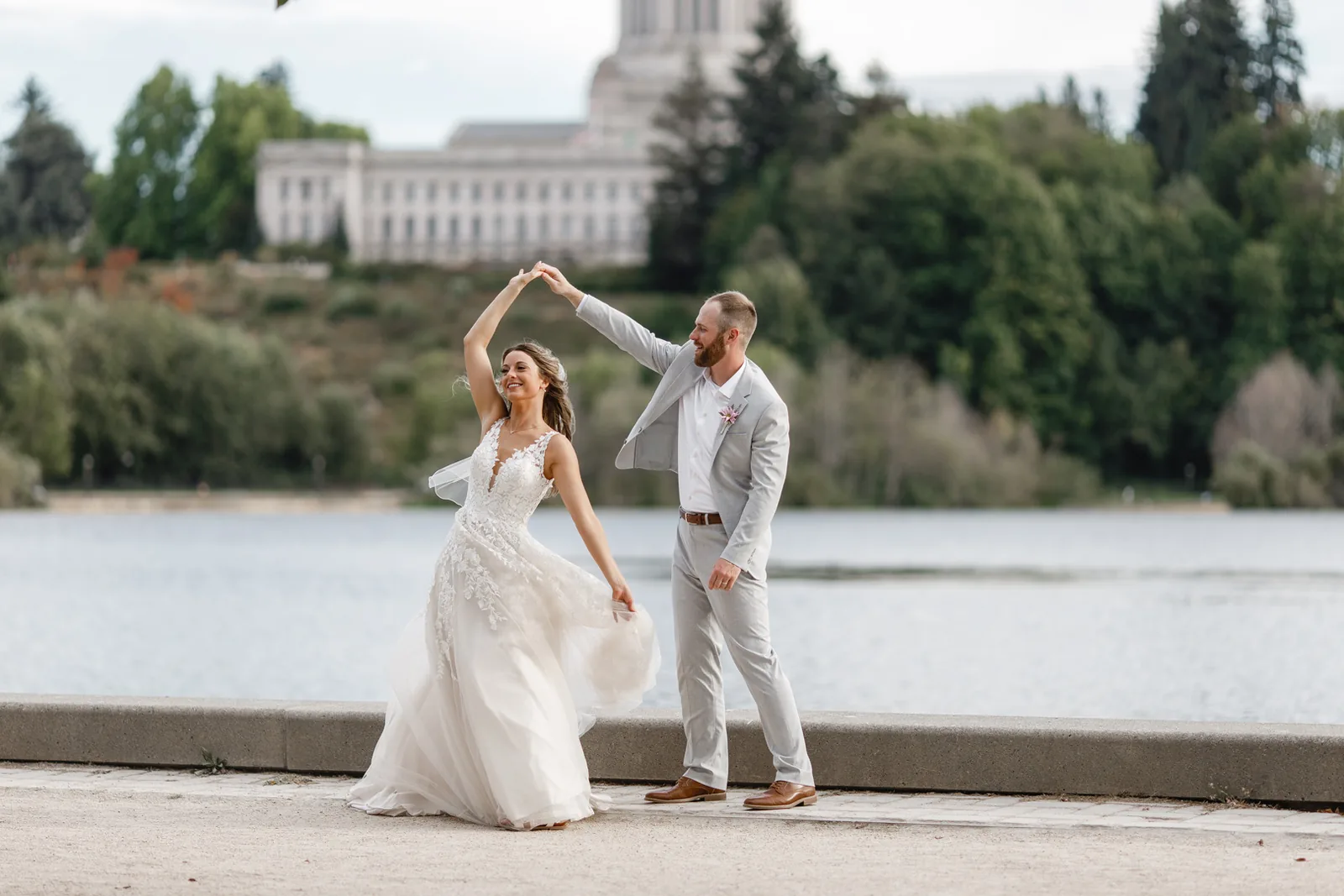 Seattle & PNW wedding photography by Precious Pics
