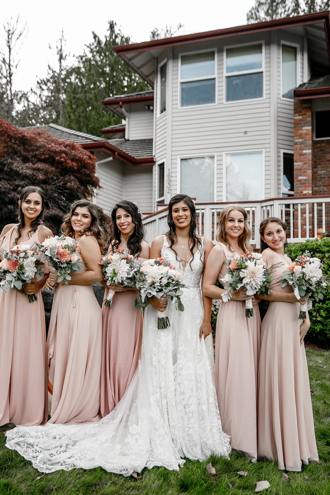 Seattle & PNW wedding photography by Precious Pics