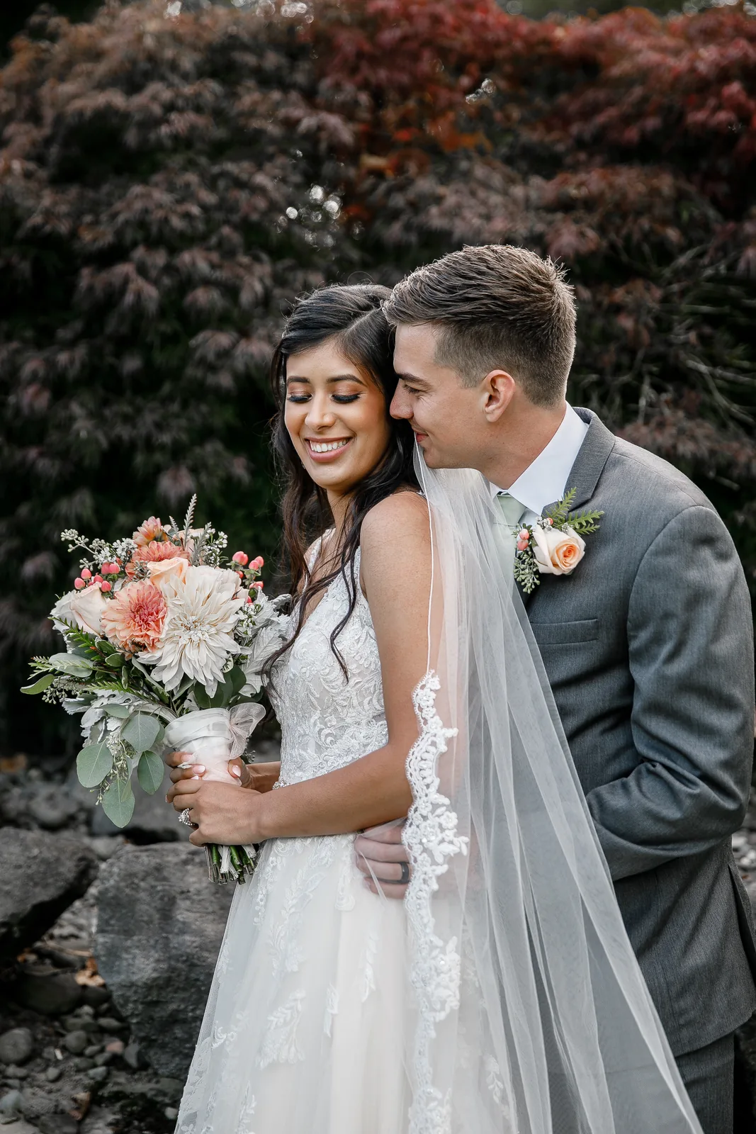 Seattle & PNW wedding photography by Precious Pics