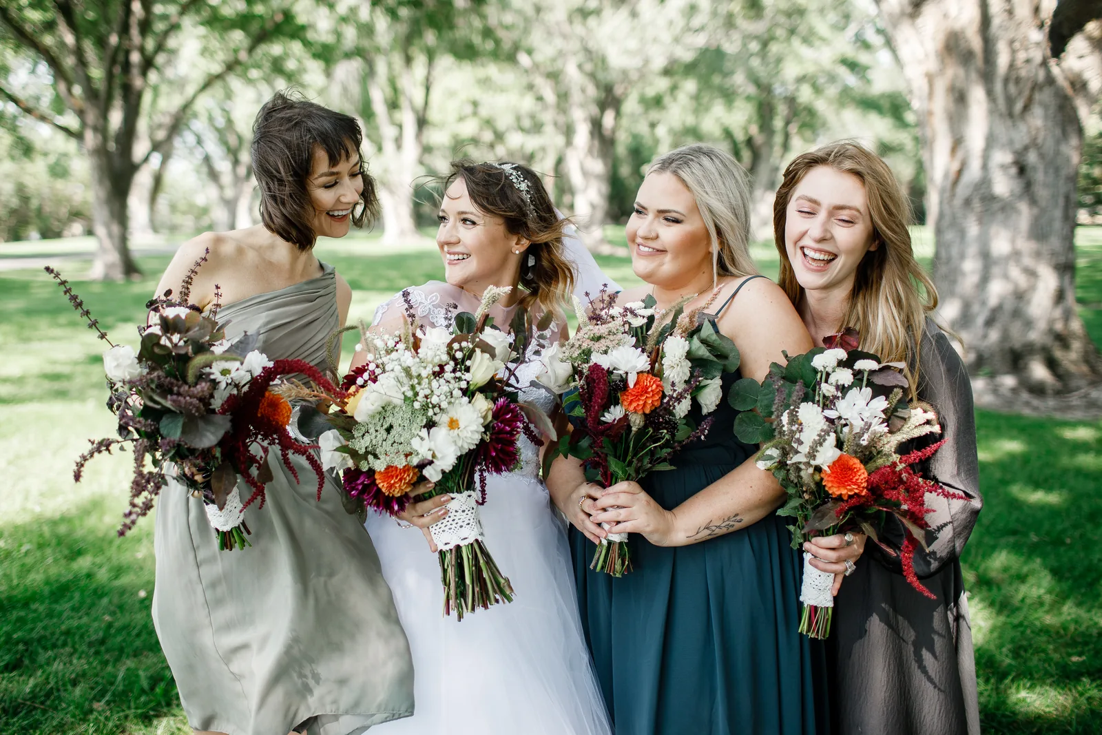 Seattle & PNW wedding photography by Precious Pics