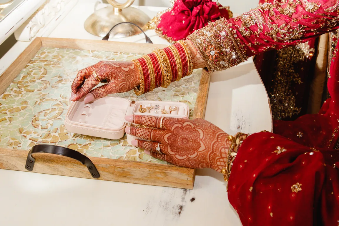 South Asian wedding photography by Precious Pics